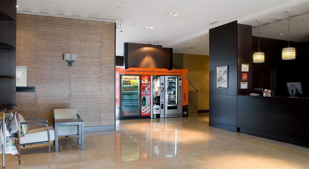 מדריד Hotel Mercader מראה חיצוני תמונה